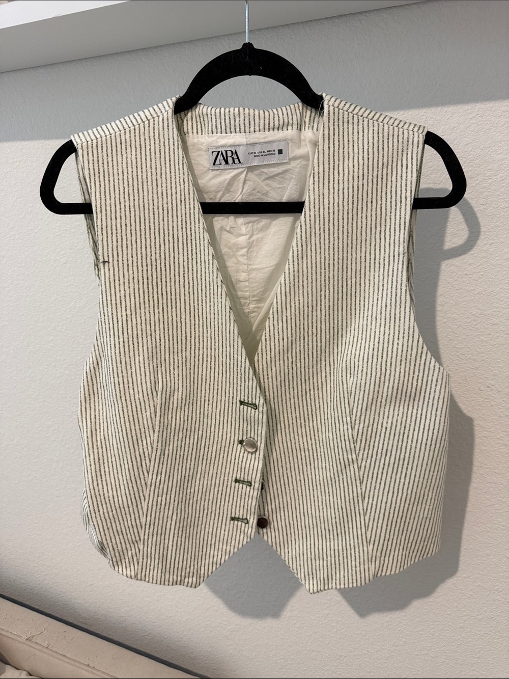 ZARA Green and Cream Pinstripe Sleeveless V-Neck Vest